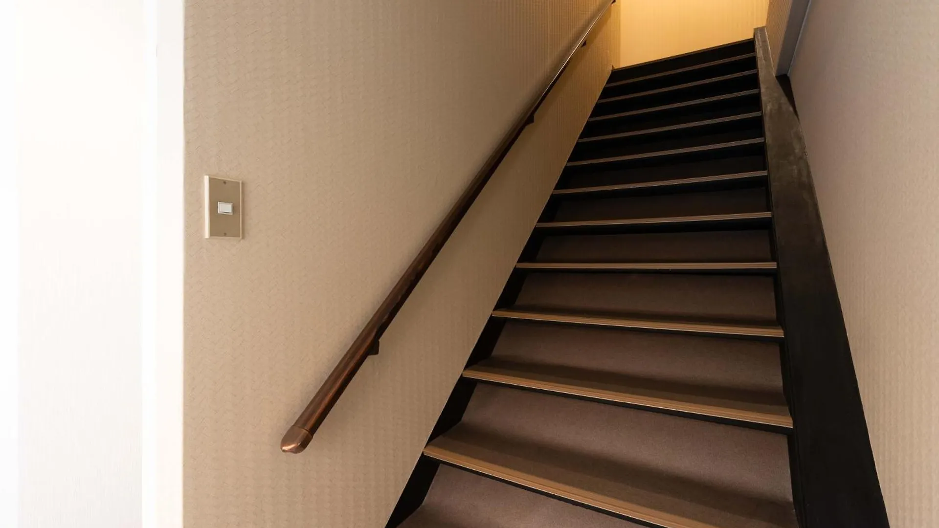 شقة Precious House Nipponbashi أوساكا