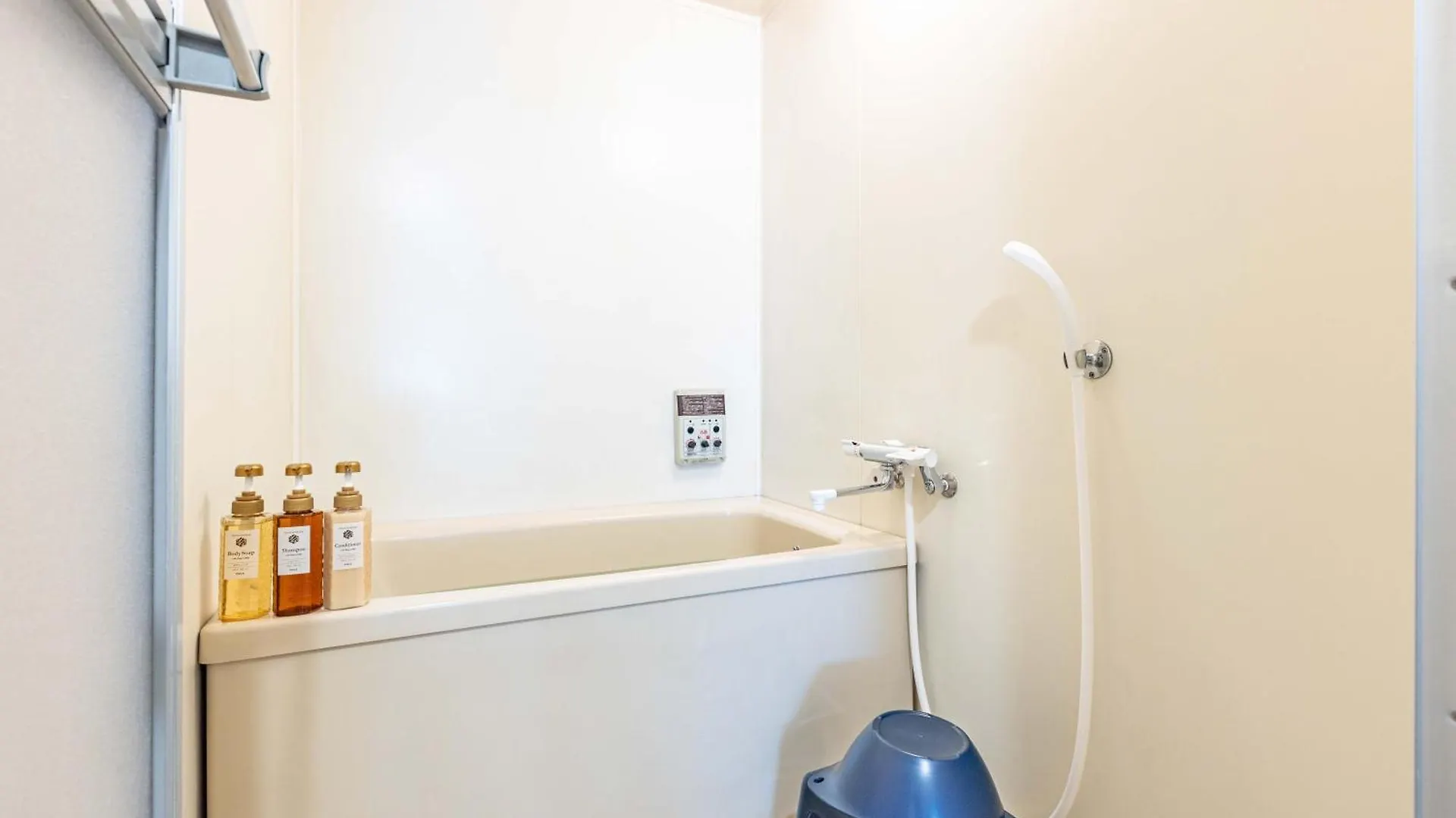 شقة Precious House Nipponbashi أوساكا